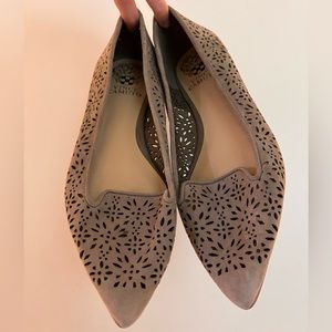 Vince Camuto beige suede cutout flat, size 7.5